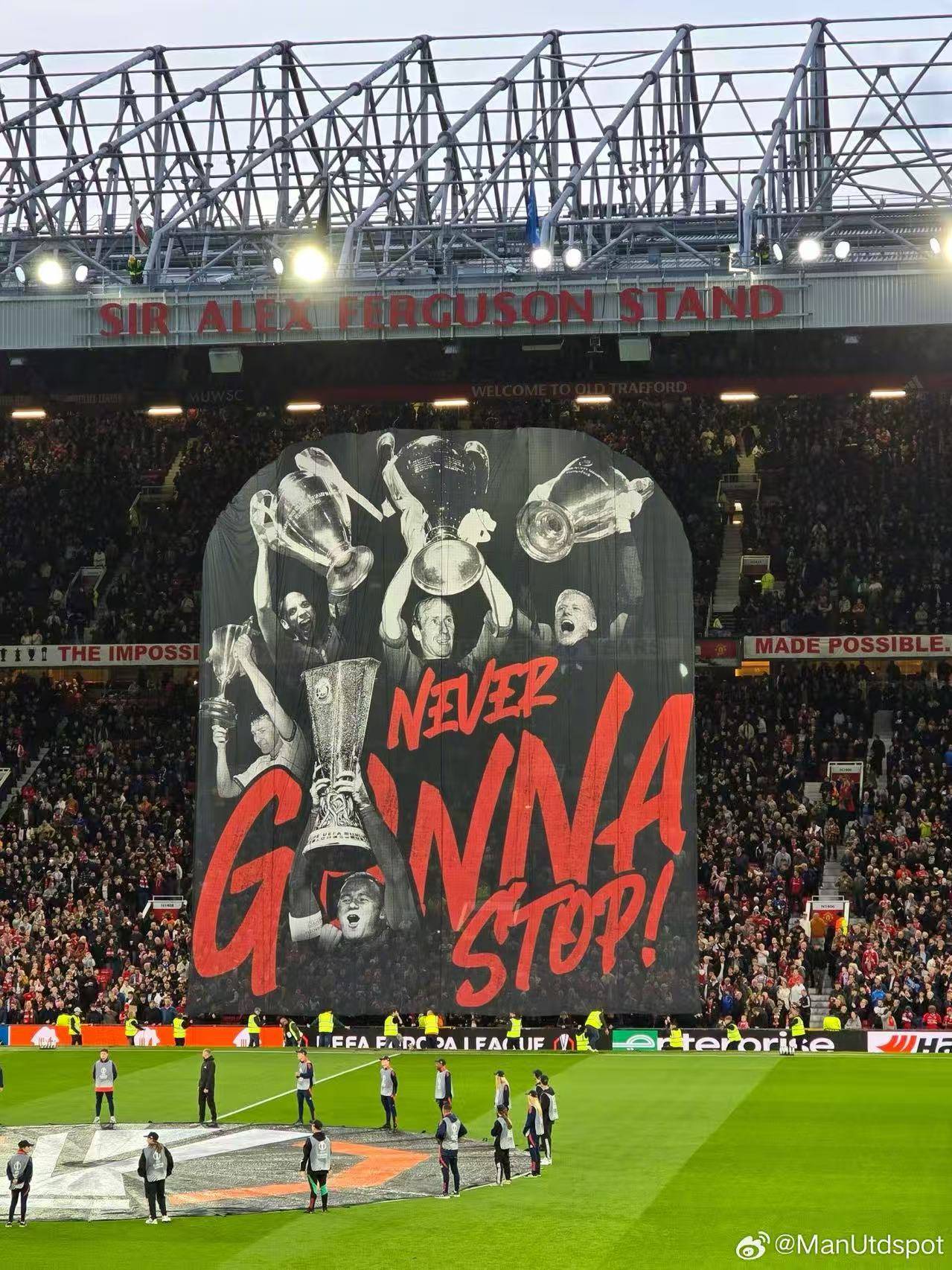 欧冠大门未关,多支球队投入双线作战 欧冠大门未关,多支球队投入双线作战