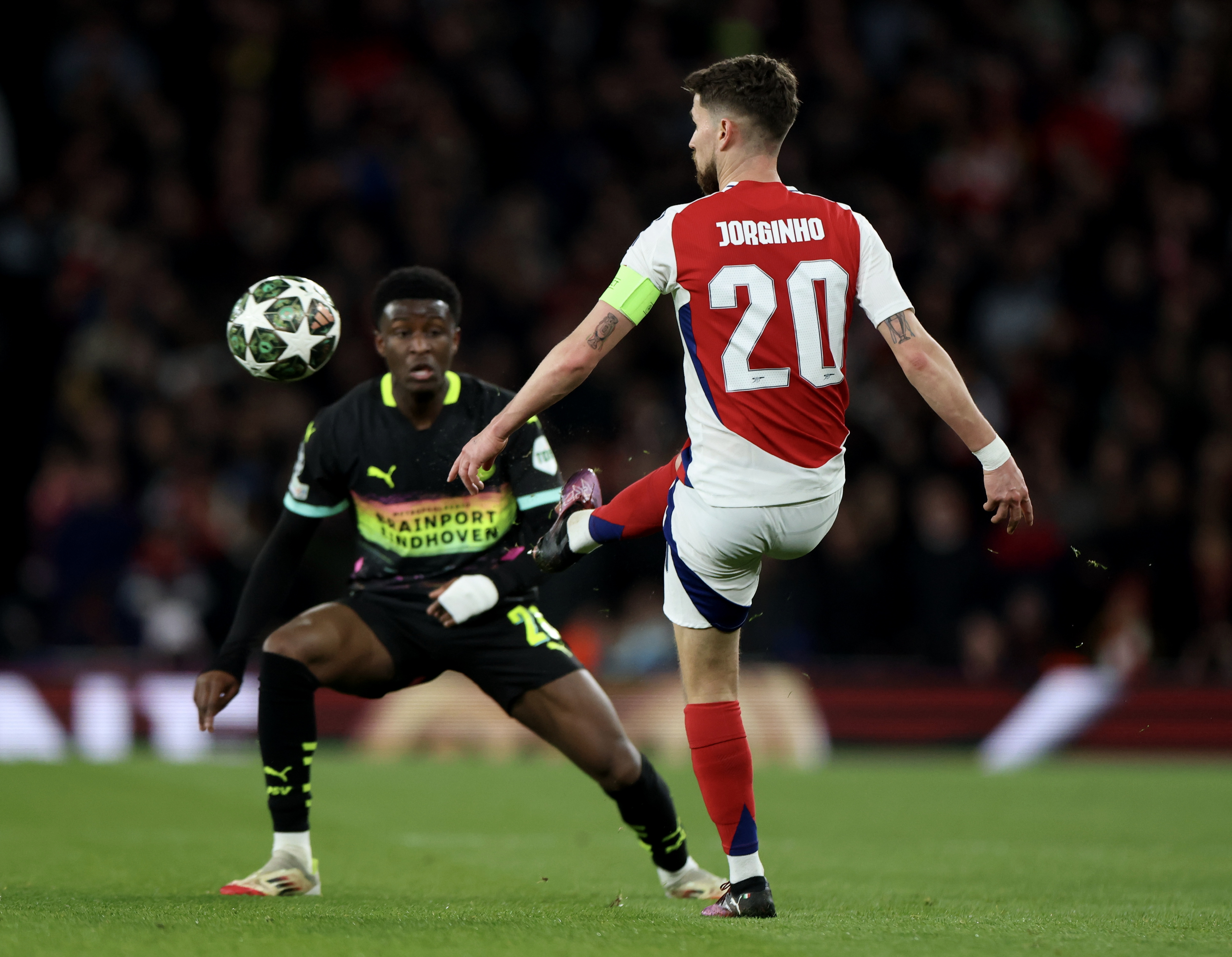 阿森纳客场迎来胜利,欧冠资格竞争激烈 阿森纳客场迎来胜利,欧冠资格竞争激烈