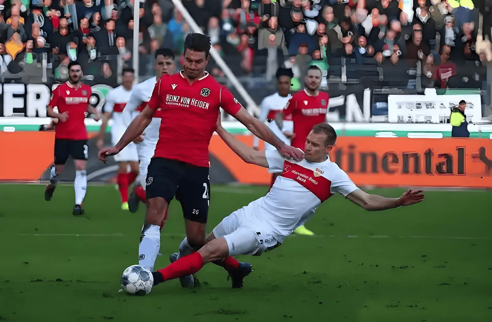 汉诺威遭遇连败,保级压力愈发加大 汉诺威遭遇连败,保级压力愈发加大