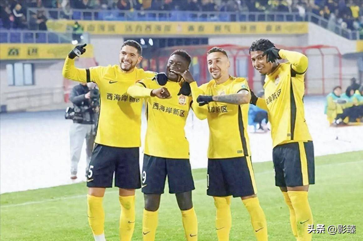 恒大取得关键胜利,继续领跑中超积分榜 恒大取得关键胜利,继续领跑中超积分榜