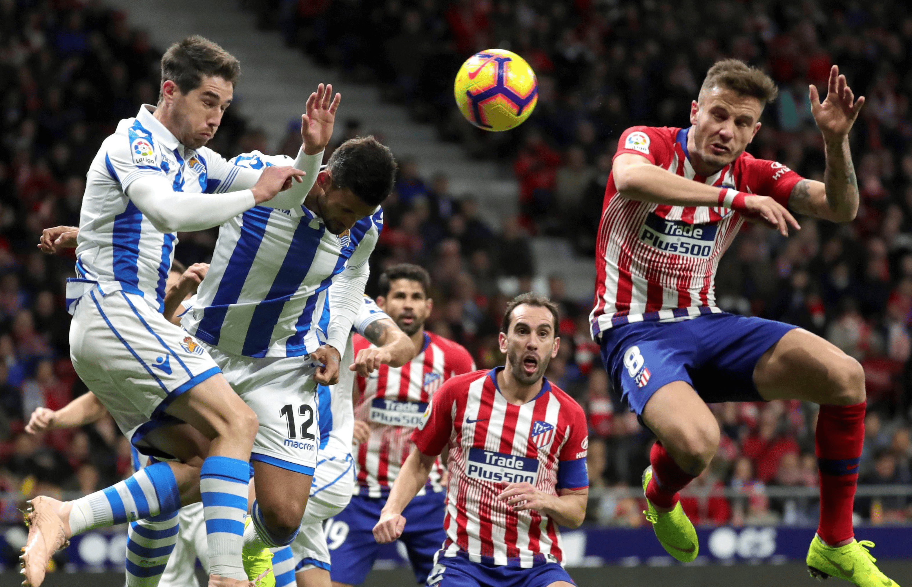 皇马客场失利,悲情告别欧冠赛场 皇马客场失利,悲情告别欧冠赛场