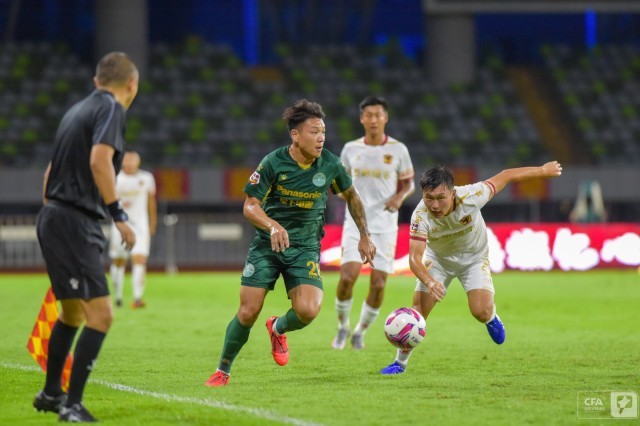 杭州绿城主场豪取胜利,继续向争冠冲刺的简单介绍 杭州绿城主场豪取胜利,继续向争冠冲刺的简单介绍