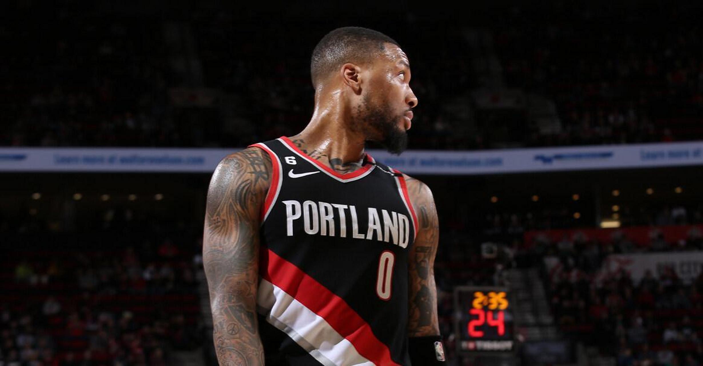 火箭双核合砍分轻取开拓者，取得四连胜的简单介绍