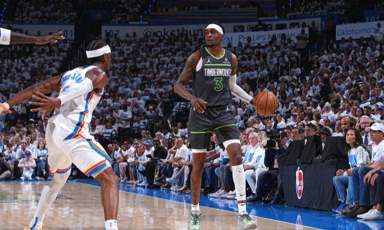 九游体育官网入口-球队实力派发挥，成功实现逆转取胜