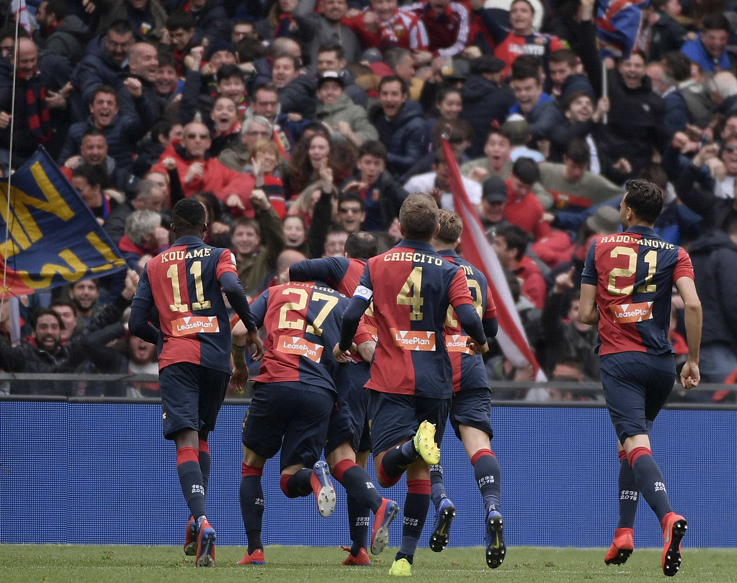 九游体育网页版-热那亚前锋连续进球，成为灯塔球员