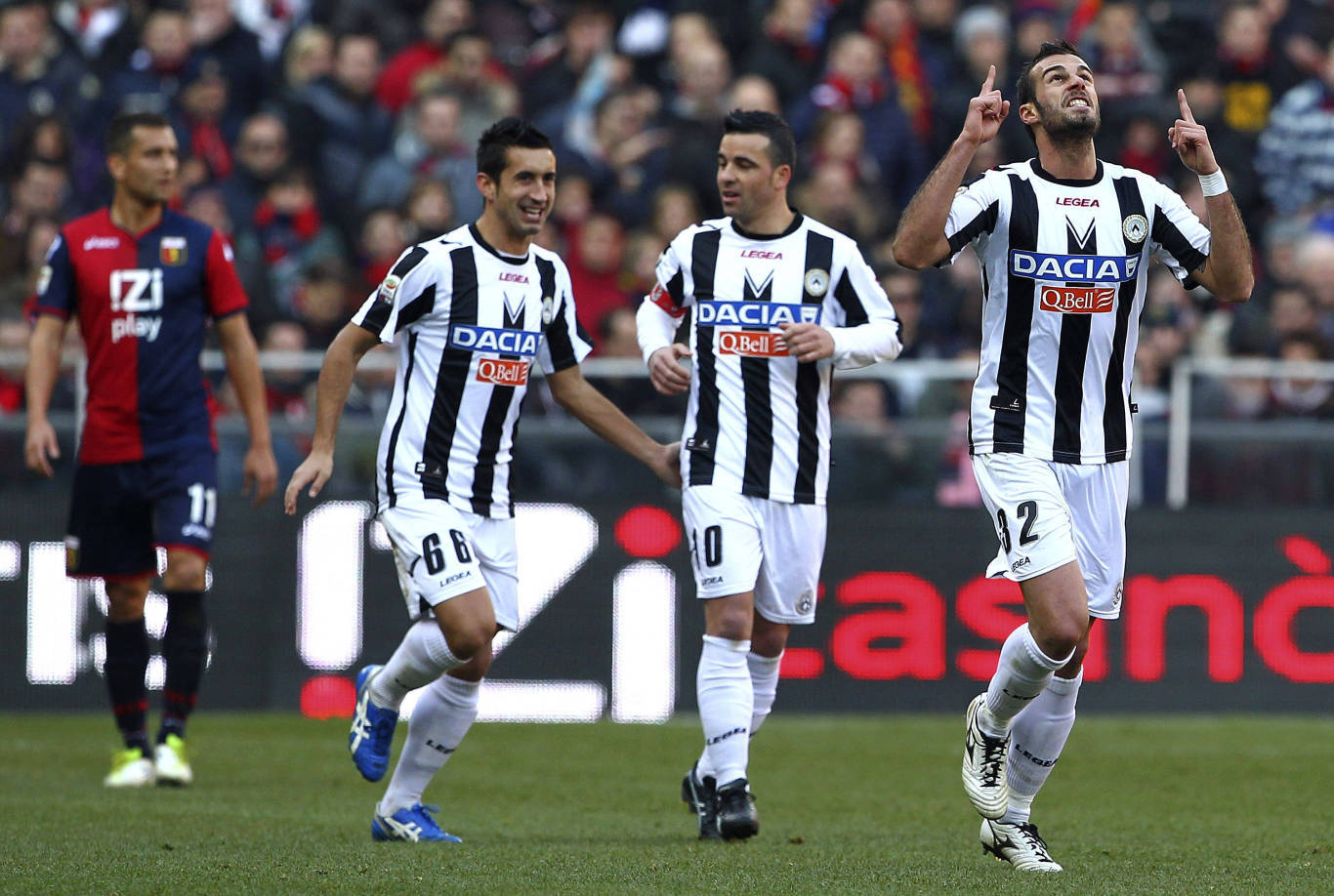 乌迪内斯主场大败,跌落意甲中游的简单介绍 乌迪内斯主场大败,跌落意甲中游的简单介绍