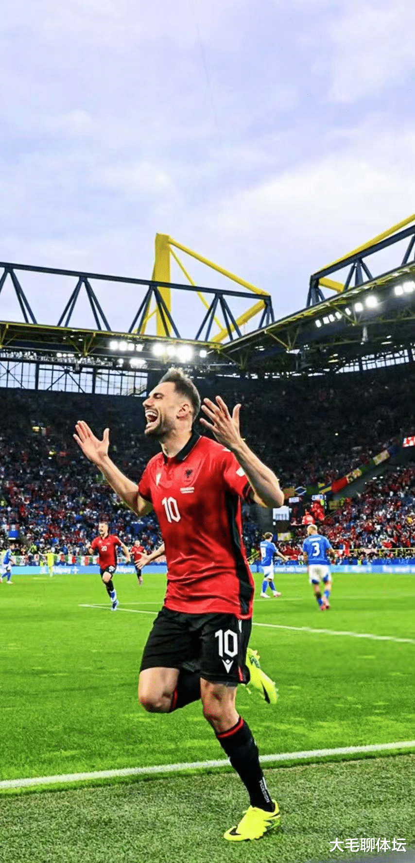 九游体育网页版-英国球队在英格兰篮球联赛中实力强劲