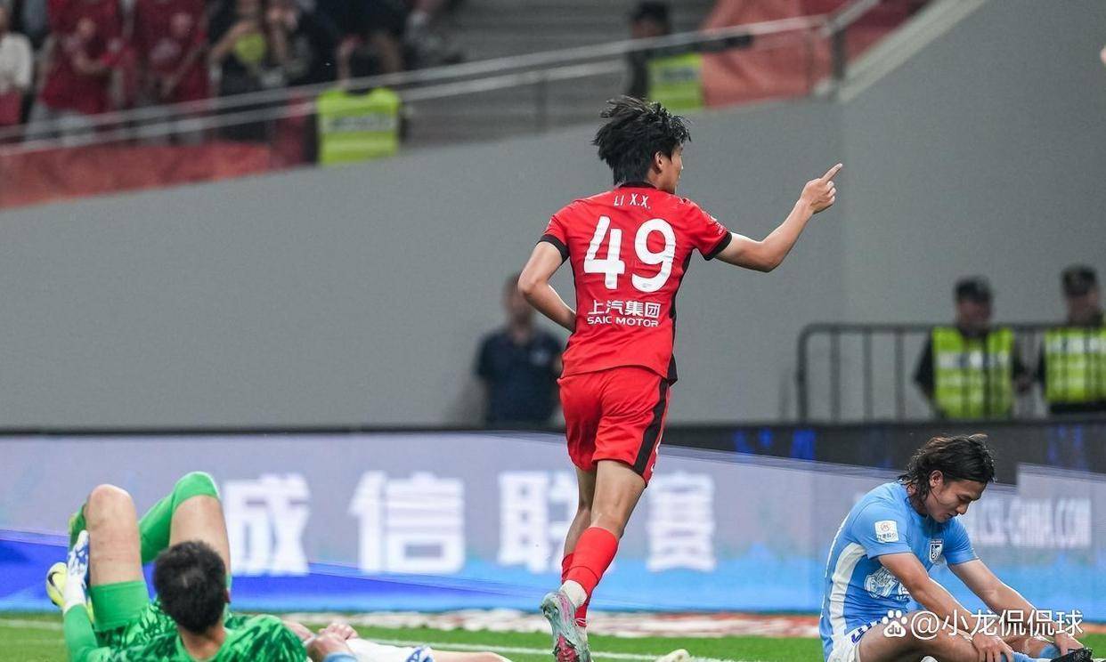 九游体育官网-球场换将，队员备战已久，精准命中的简单介绍