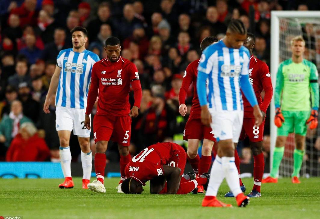 九游体育-哈德斯菲尔德主场失利，形势严峻的简单介绍