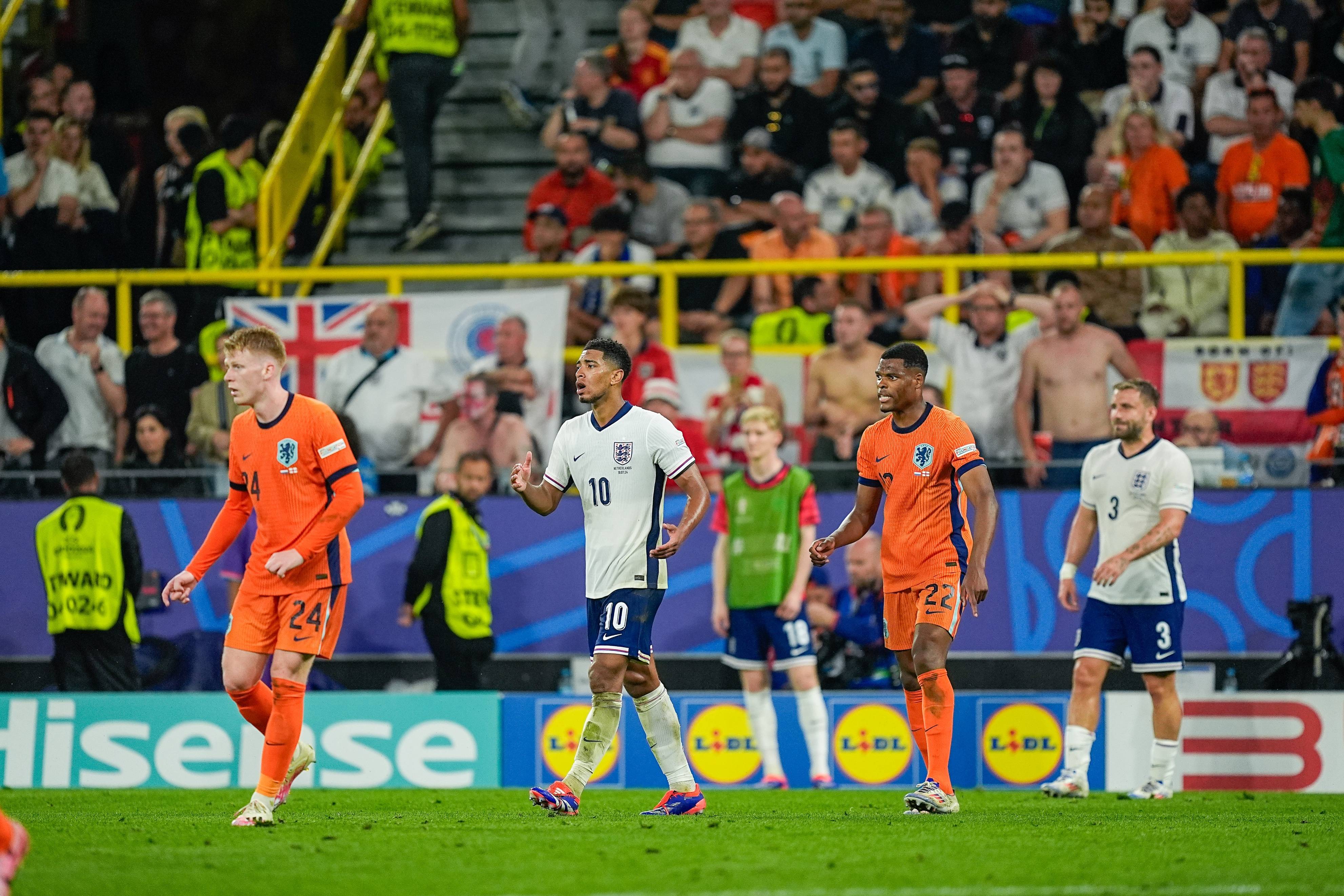 九游体育网页版入口-荷兰中场球员因伤退出欧洲杯比赛