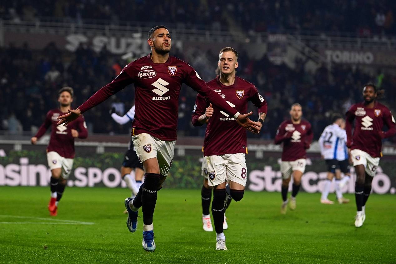 九游体育官网-关于拉齐奥中场伤愈回归，球队士气高昂的信息