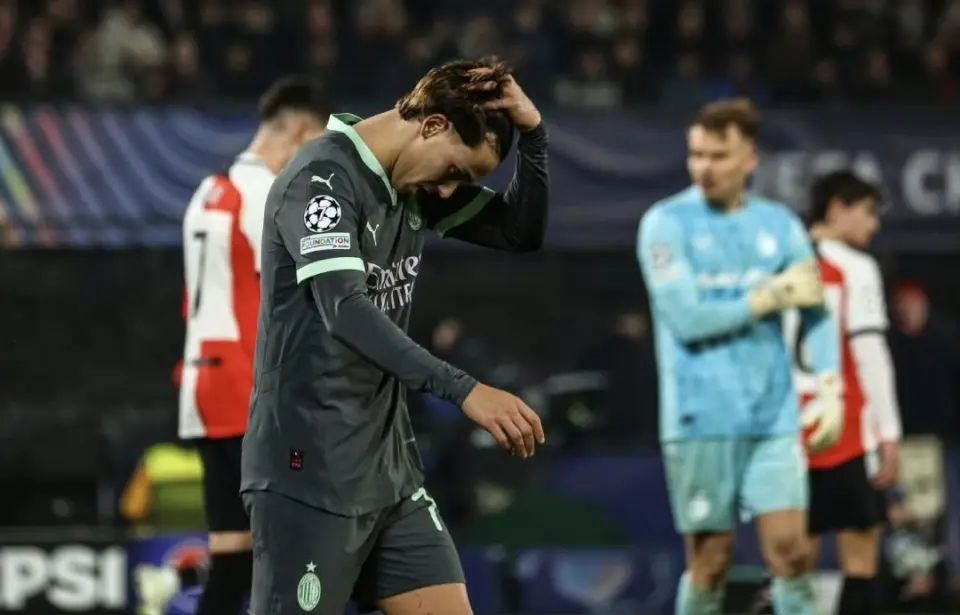 九游体育官网-包含立陶宛球员在联赛中遭遇伤病暂时退赛的词条