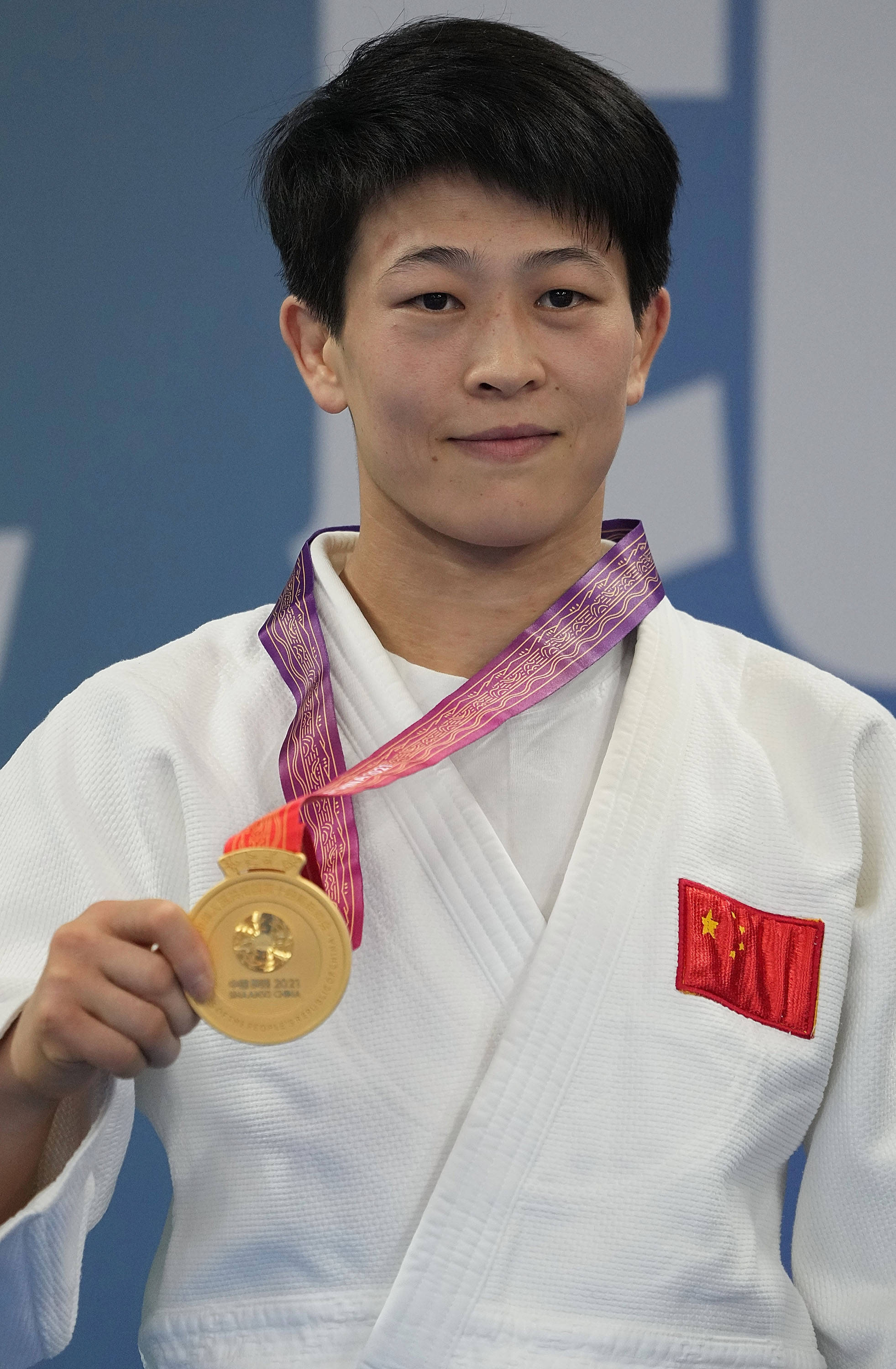 九游体育网页版-峨眉共和国选手在柔道比赛中获奖