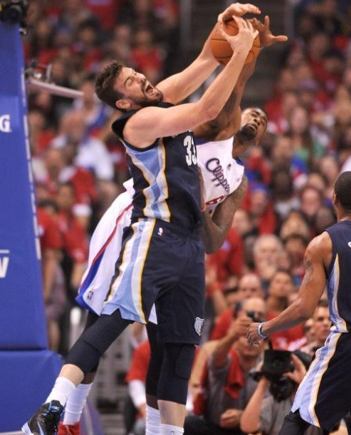 猛龙击败篮网！小加索尔全面发威